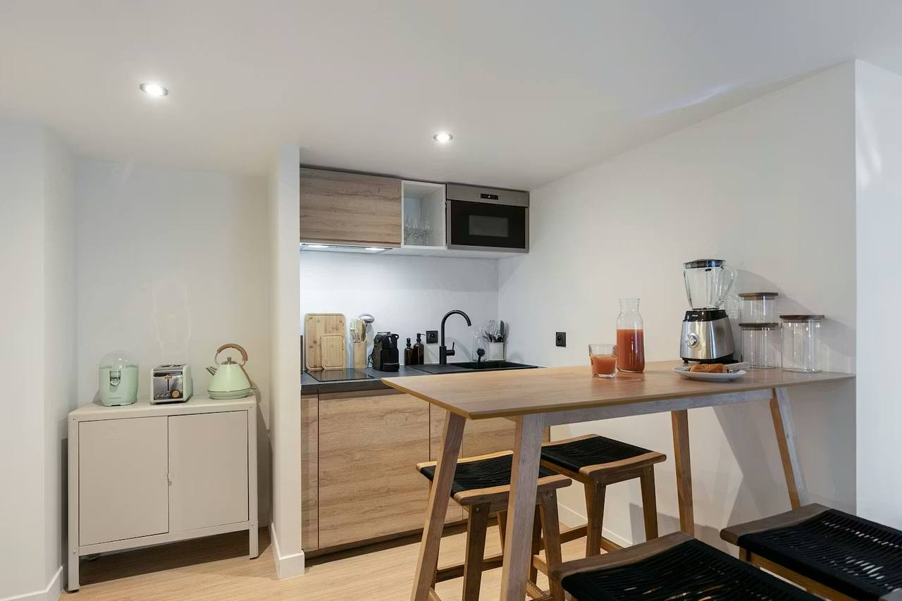 Studio meublé tout inclus - Image 2